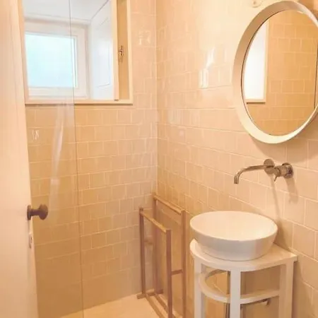 Seaside Charm In Foz Do Douro * Porto