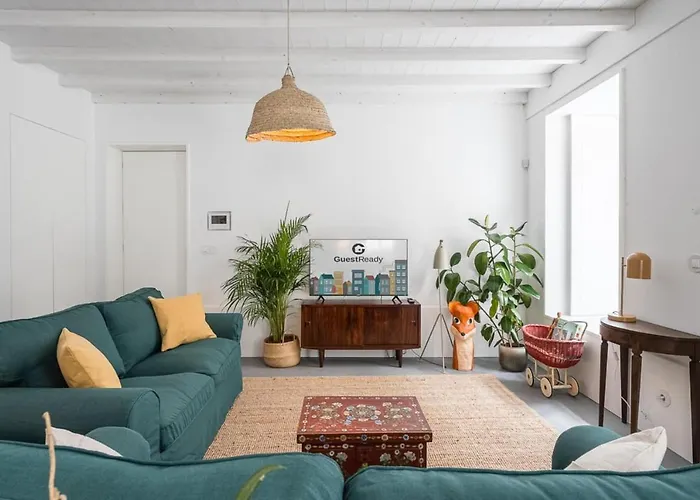 Seaside Charm In Foz Do Douro * ポルト